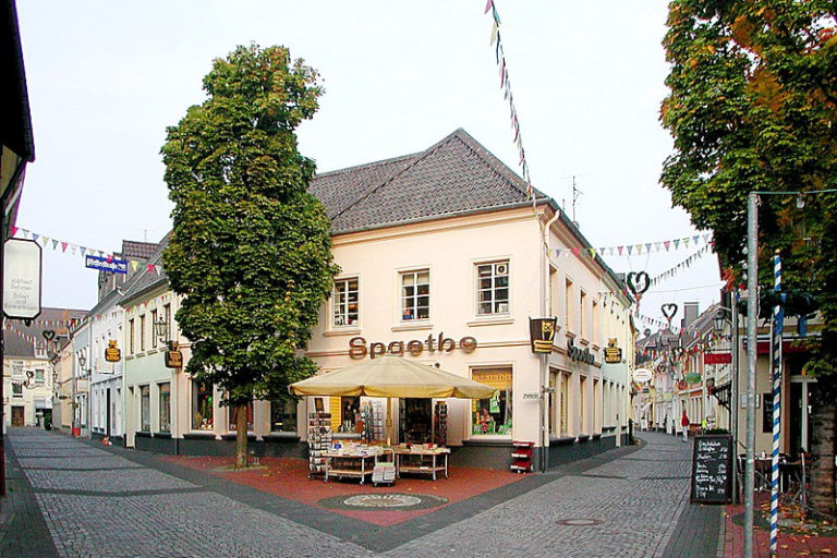 Winkelen in Moers - Winkelen in Duitsland